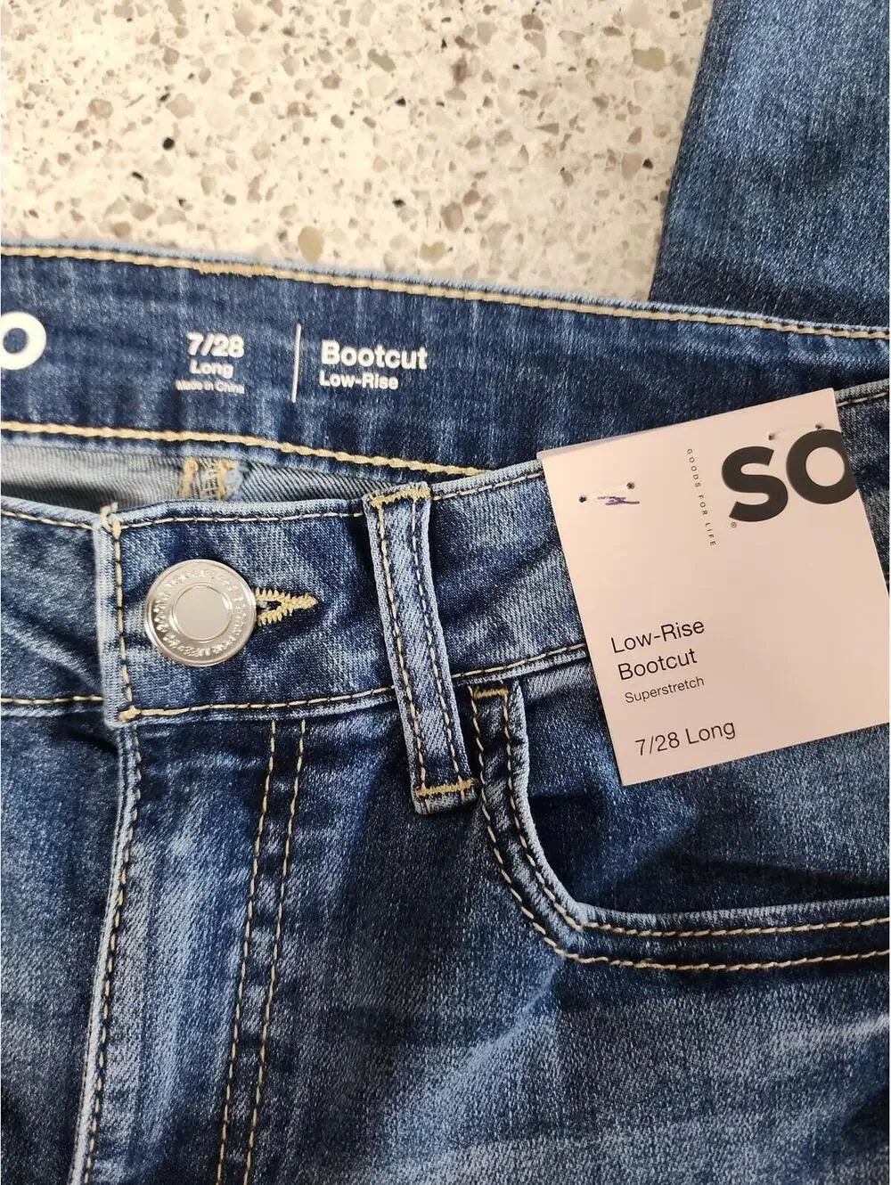 Jeans - Picture 4 of 9
